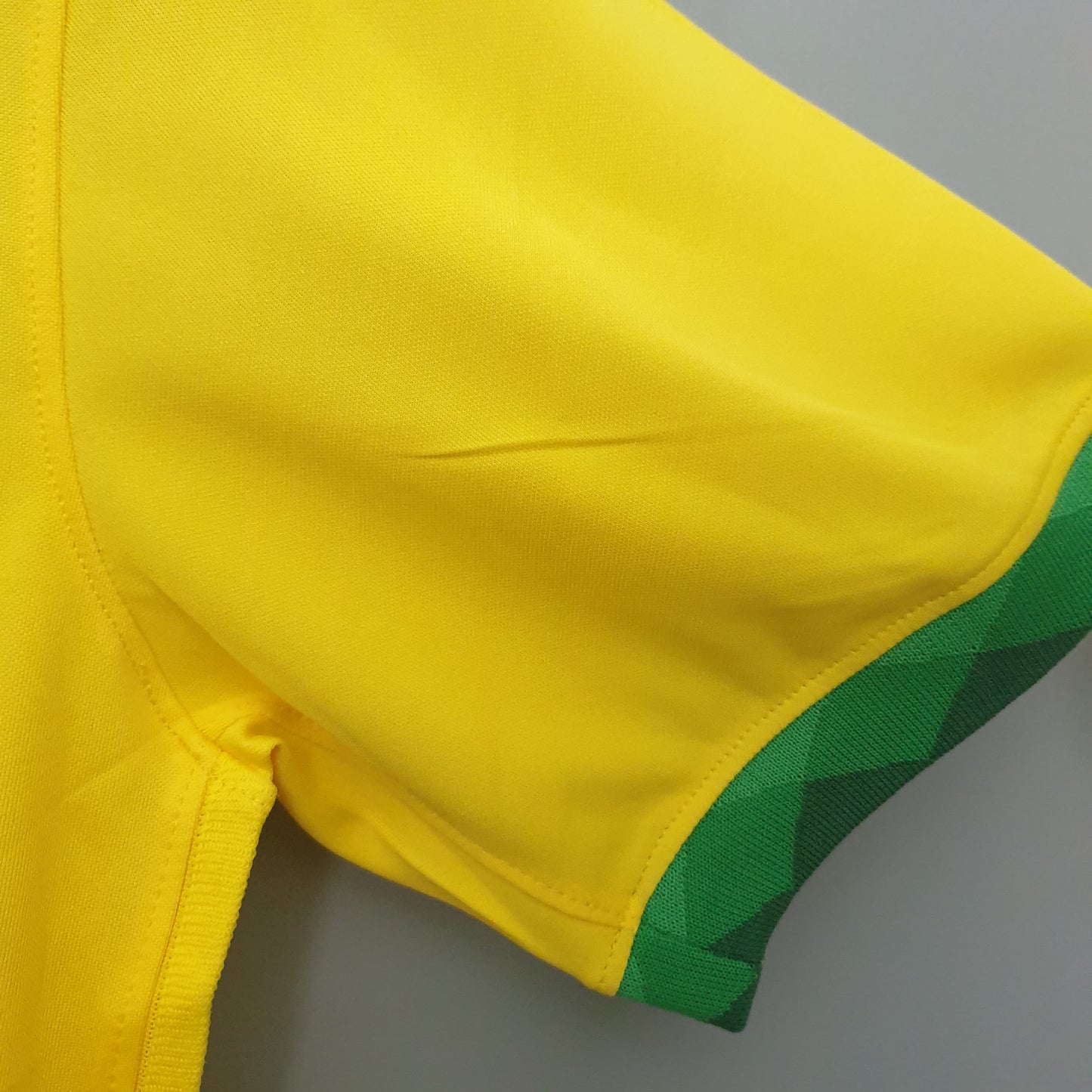 Brazil Retró 2020 home