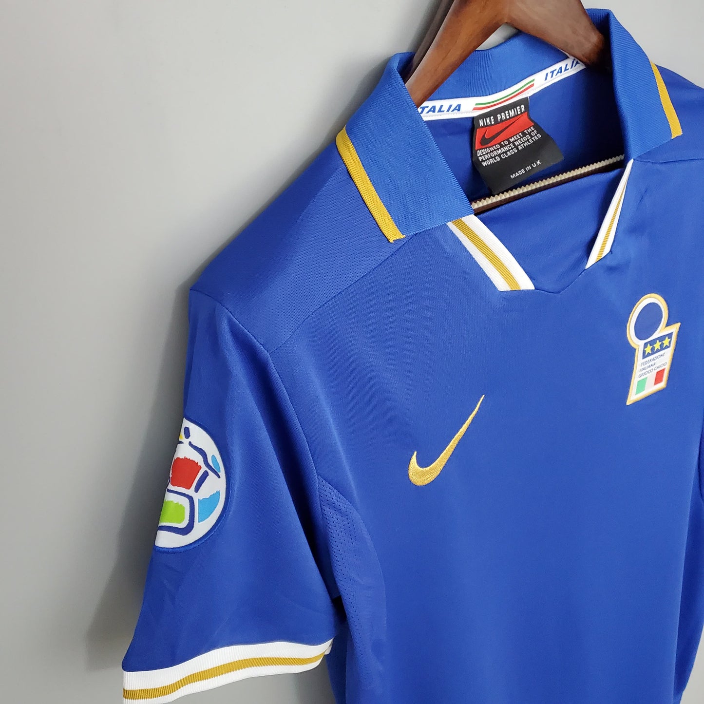Italy Retró 1996 home