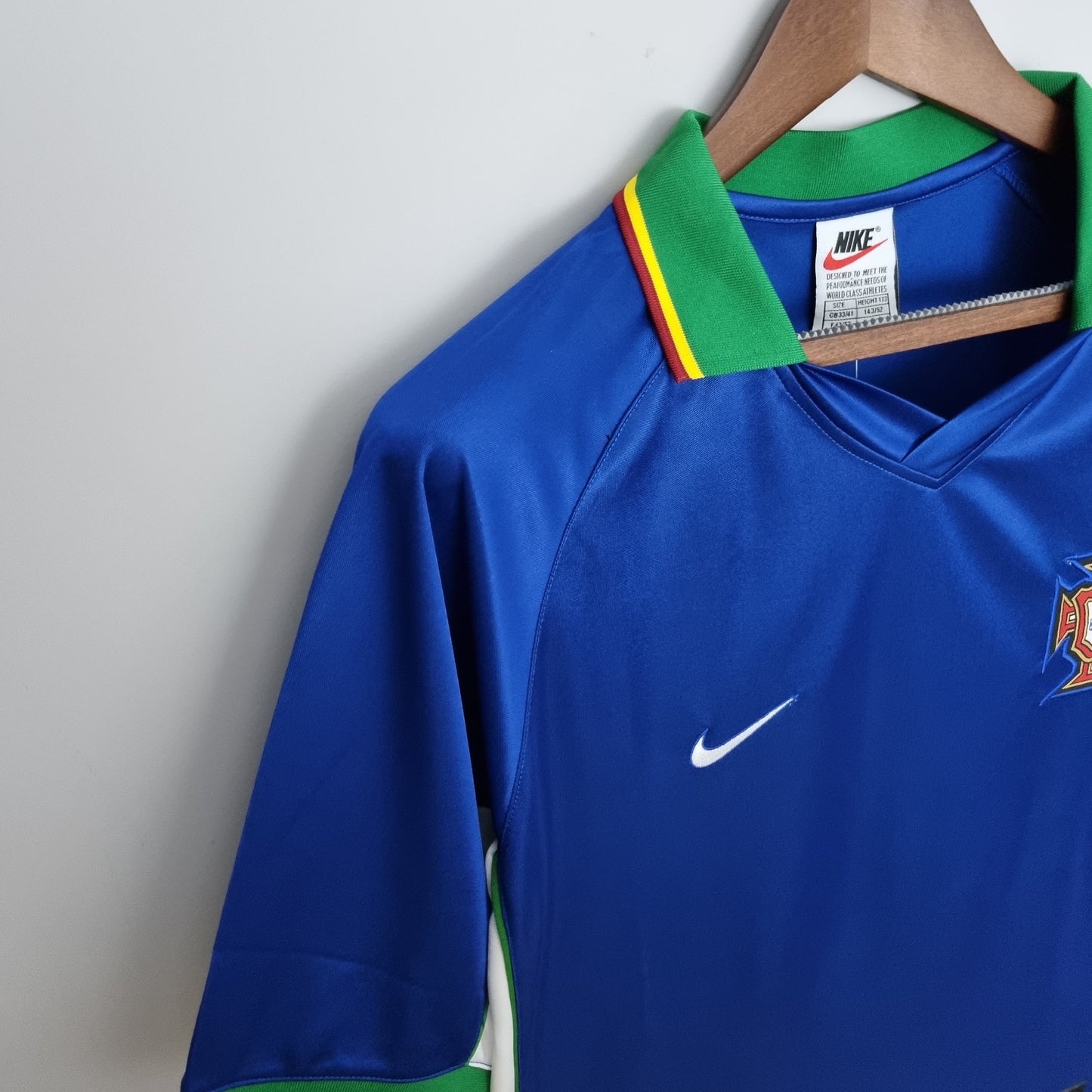 Portugal Retró 1998 away
