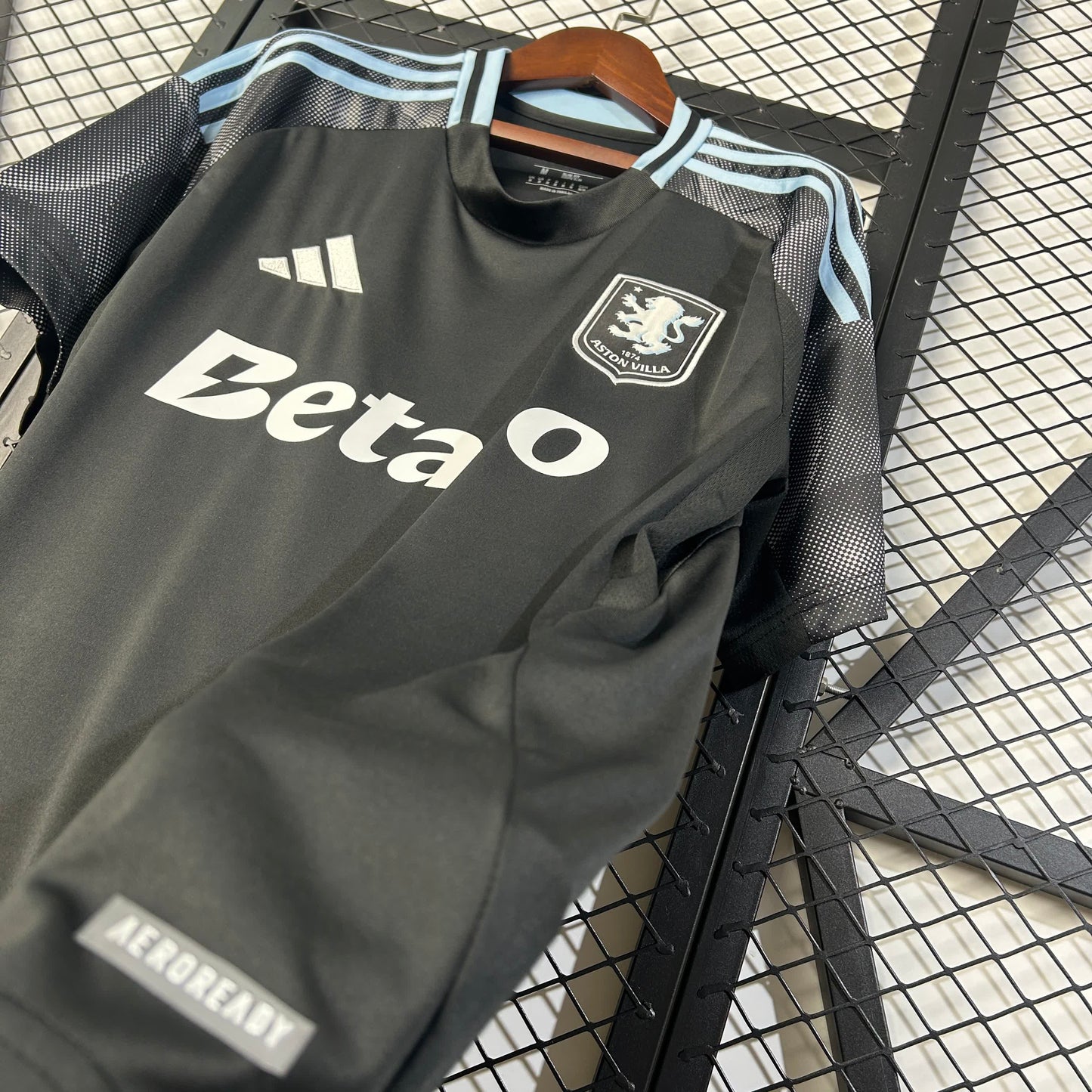 Aston Villa away 2025-2026