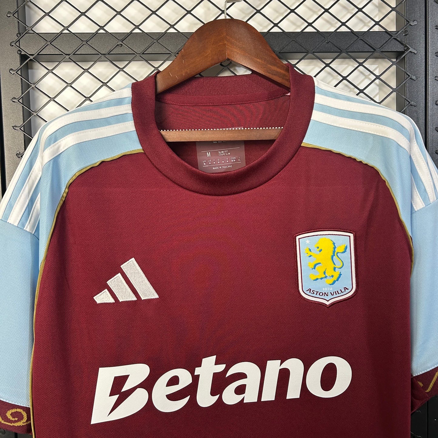 Aston Villa home 2025-2026