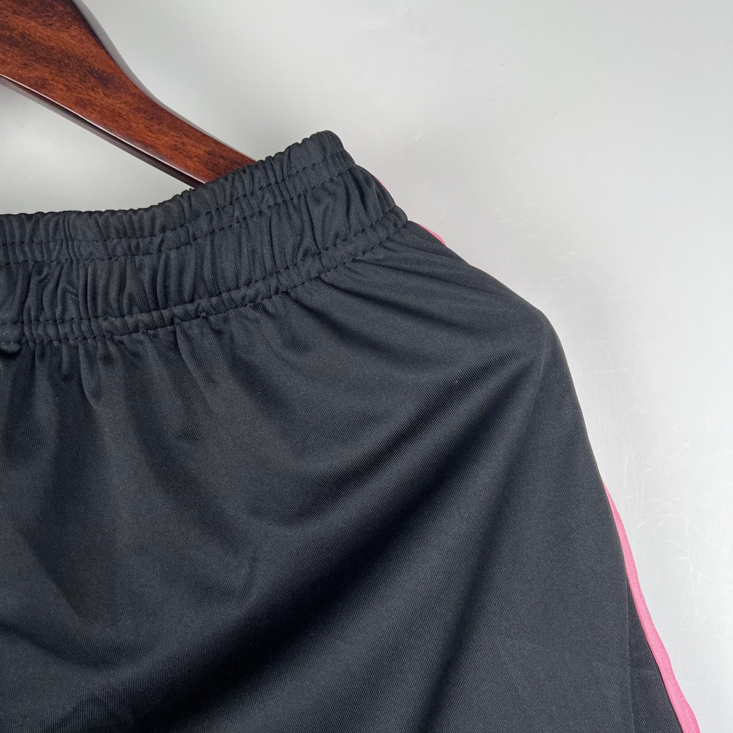 Miami black/pink shorts