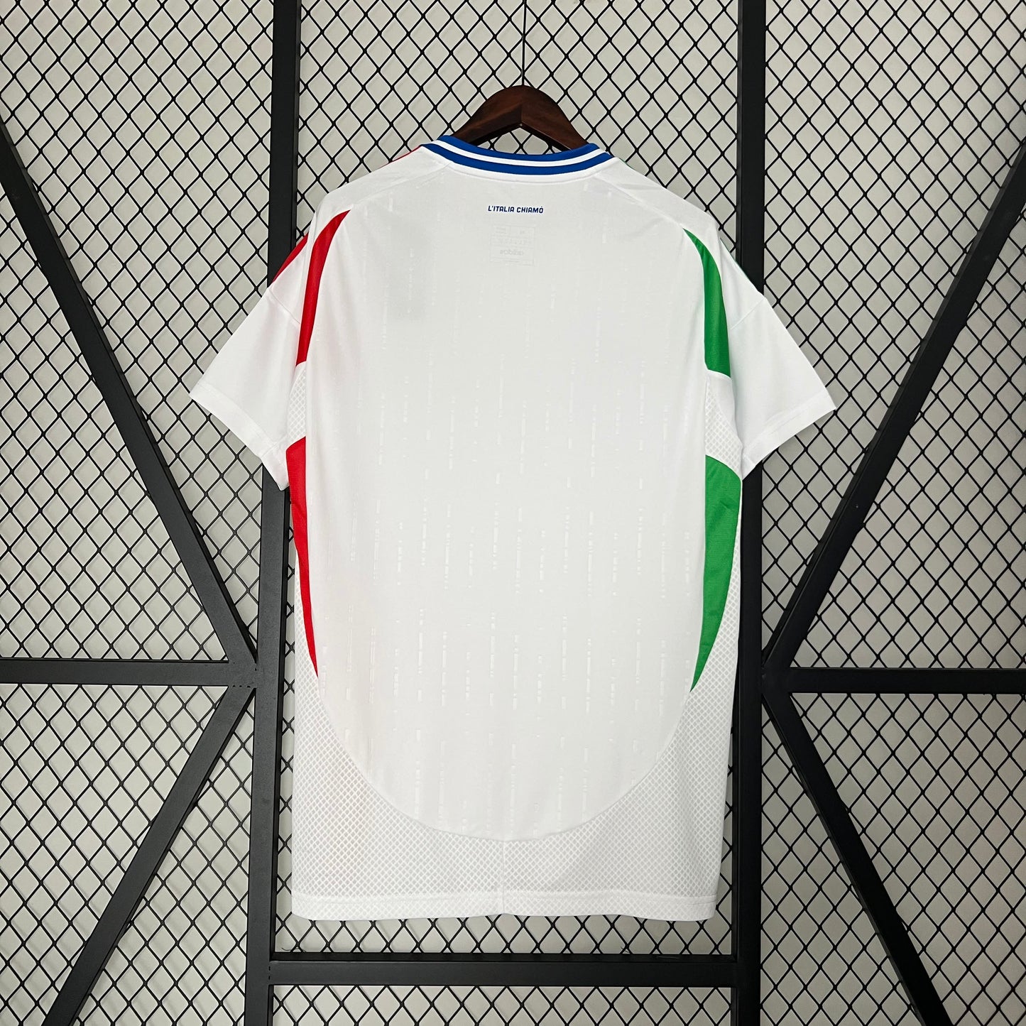 Italy away 2024
