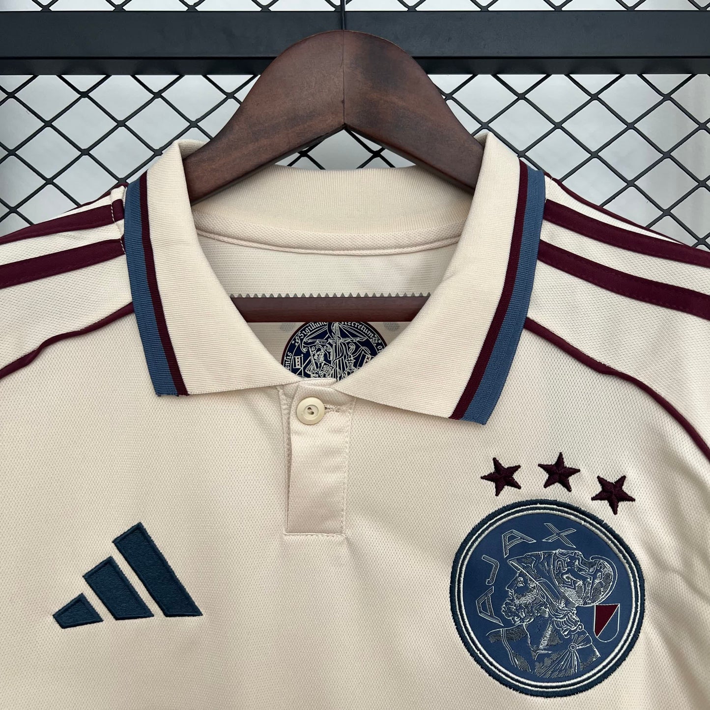 Ajax away 2025-2026