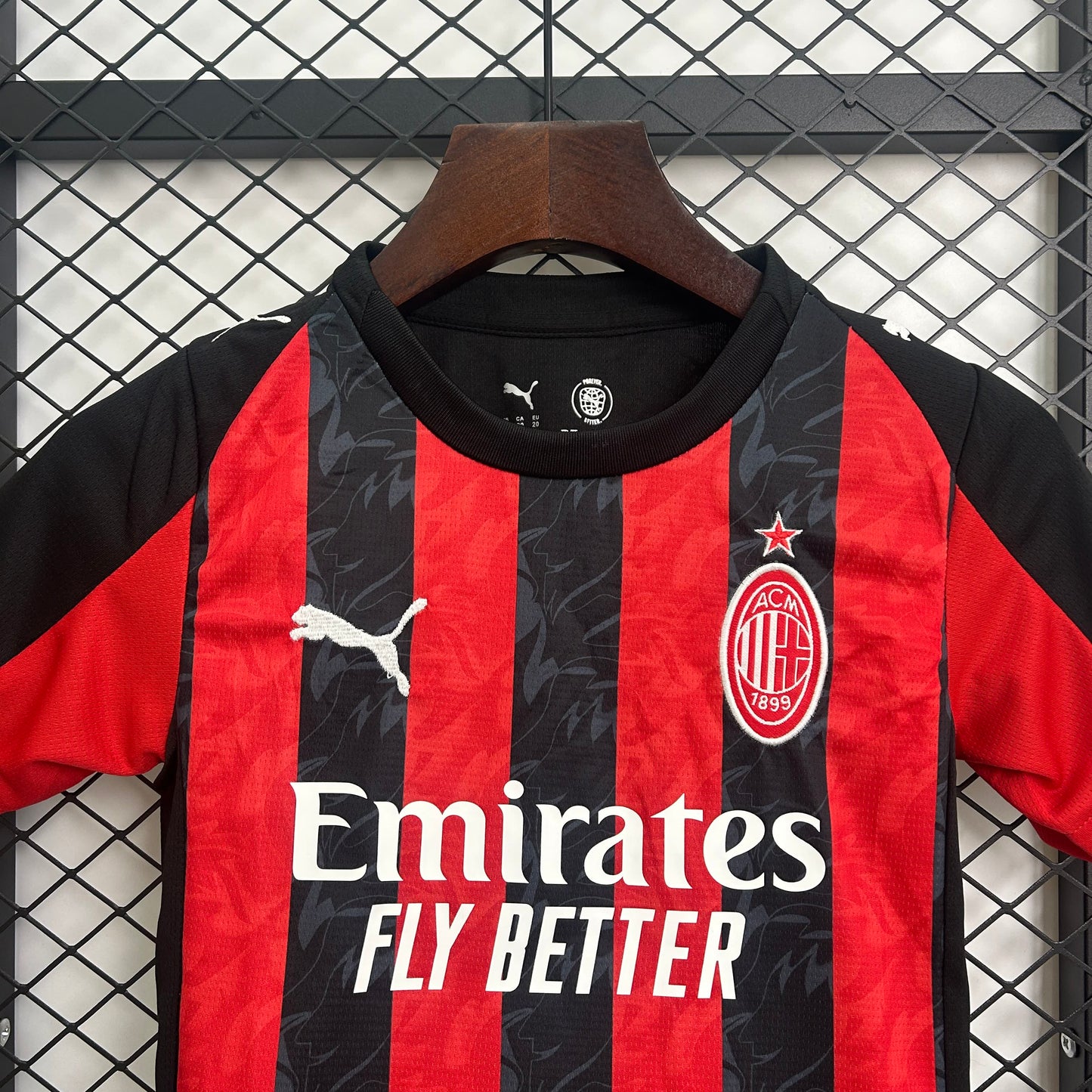 Kids Milan 25/26 Kit