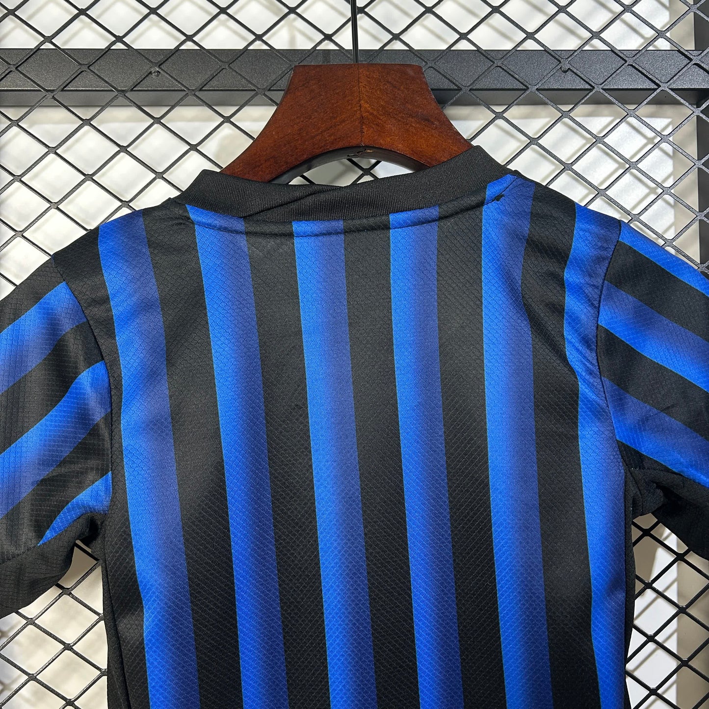Kids Inter 25/26 home Kit