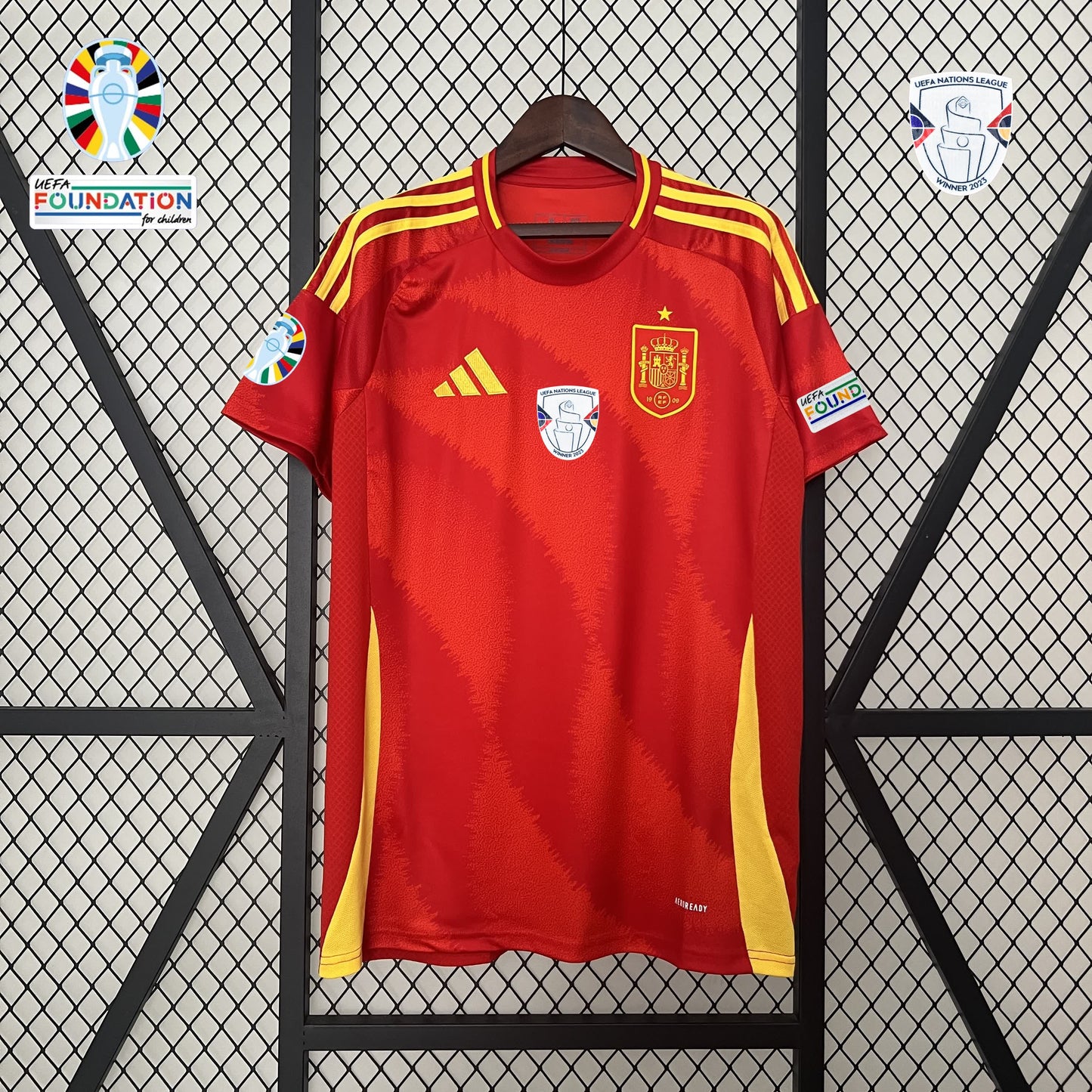 Spain home 2024