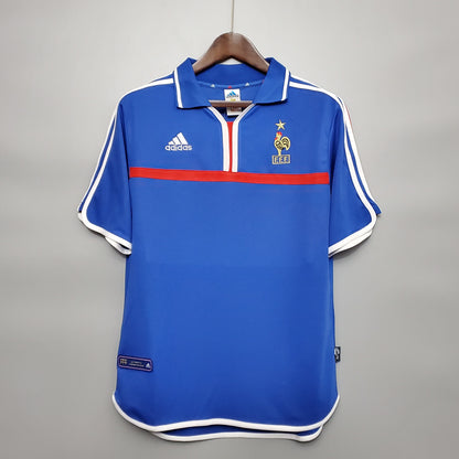 France Retró 2000 home