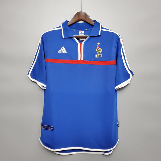 France Retró 2000 home