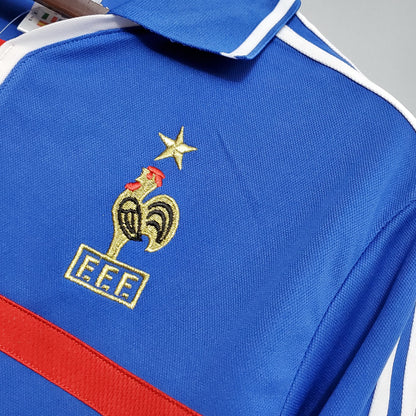 France Retró 2000 home