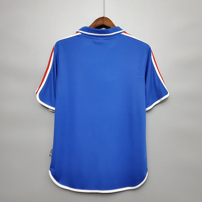 France Retró 2000 home
