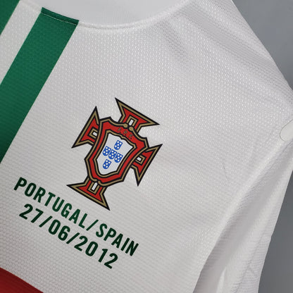 Portugal Retró 2012 away