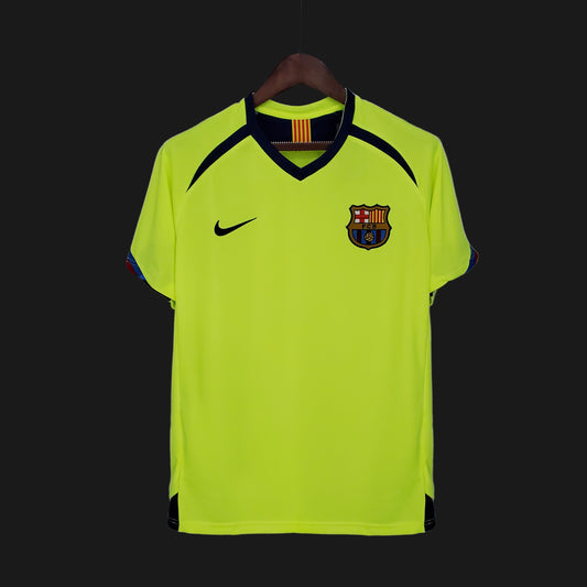 Barcelona Retró 2005-2006 away