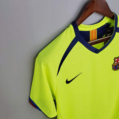 Barcelona Retró 2005-2006 away