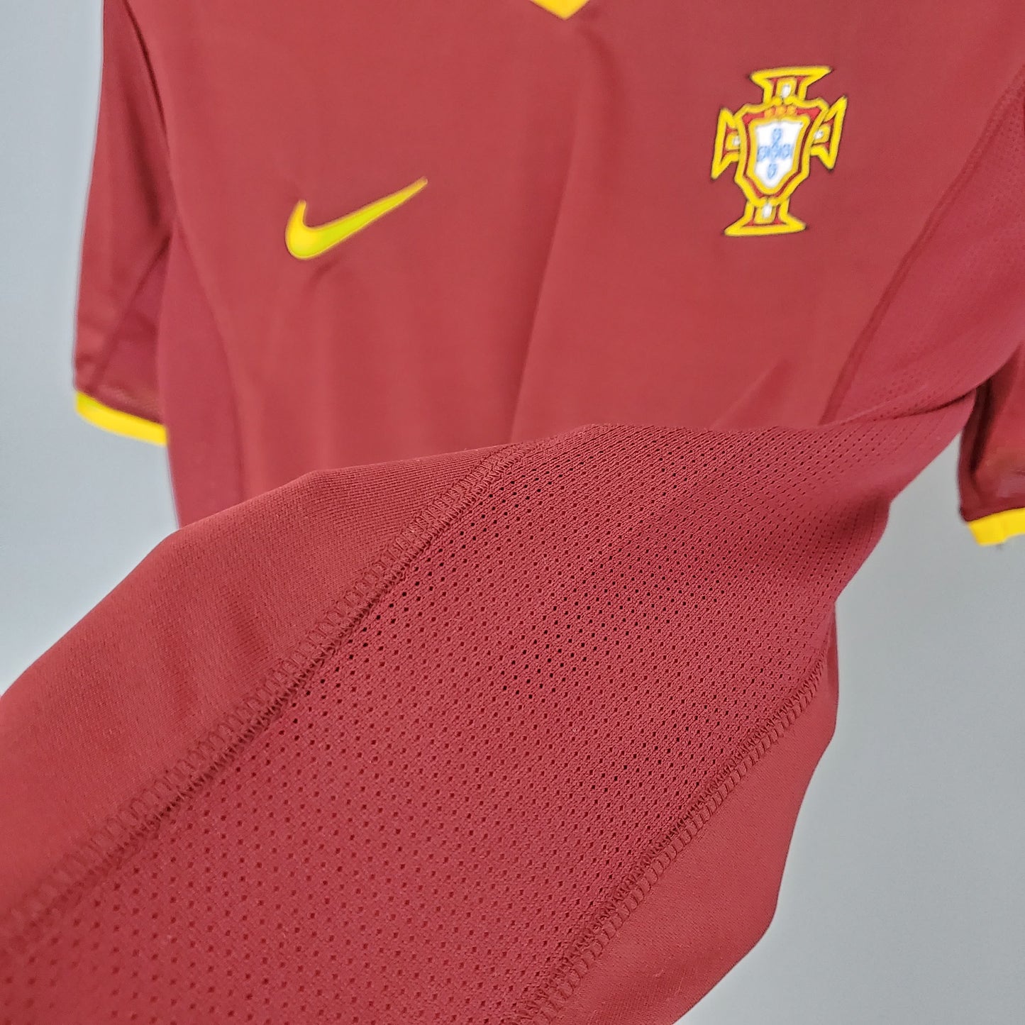 Portugal Retró 2000 home