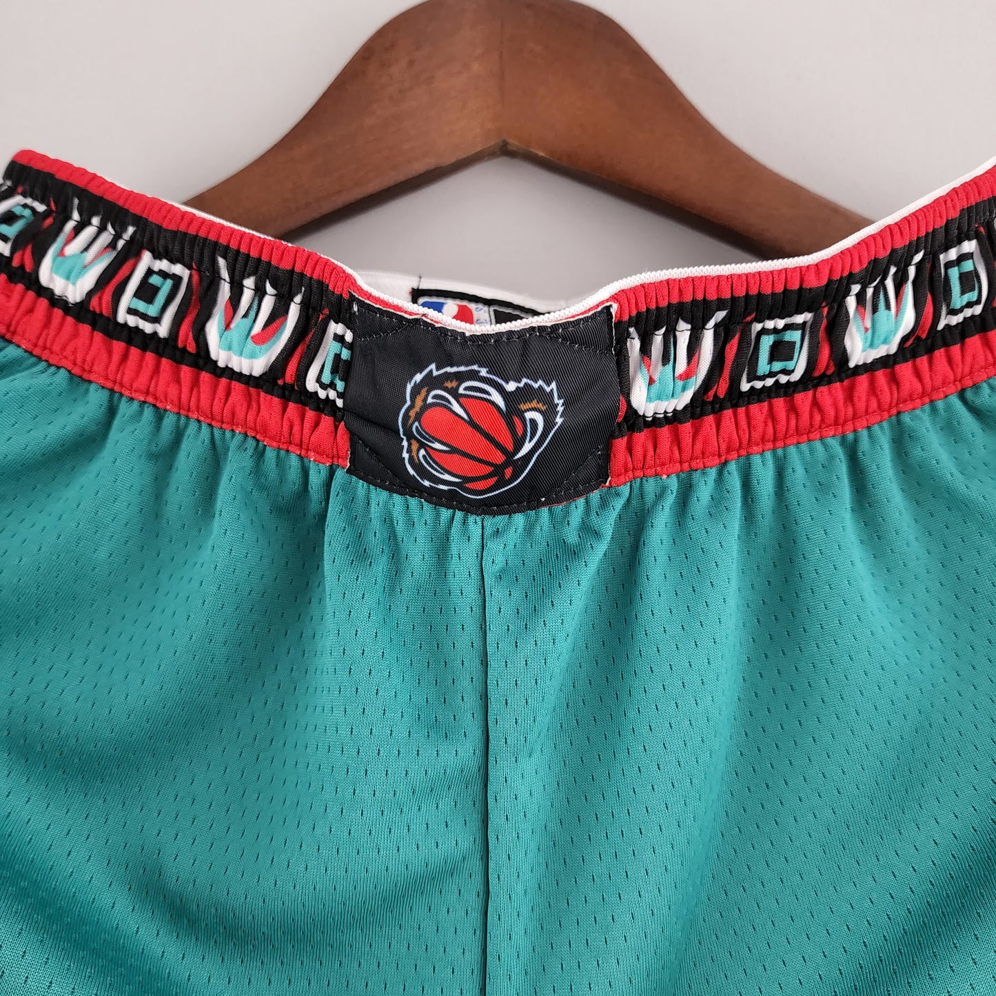 NBA Memphis Grizzlies green shorts