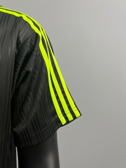 Oasis limited edition black yellow