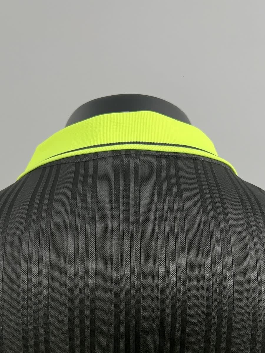 Oasis limited edition black yellow