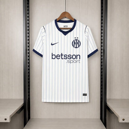 Inter away 2026-2027