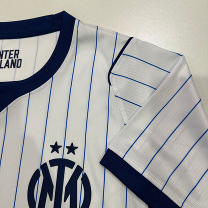 Inter away 2026-2027