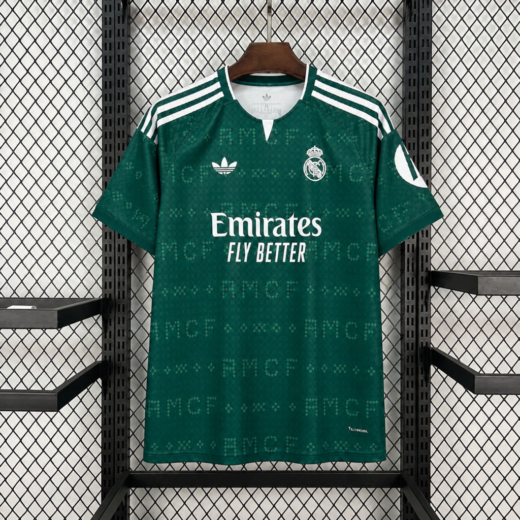 Real Madrid away 2026-2027