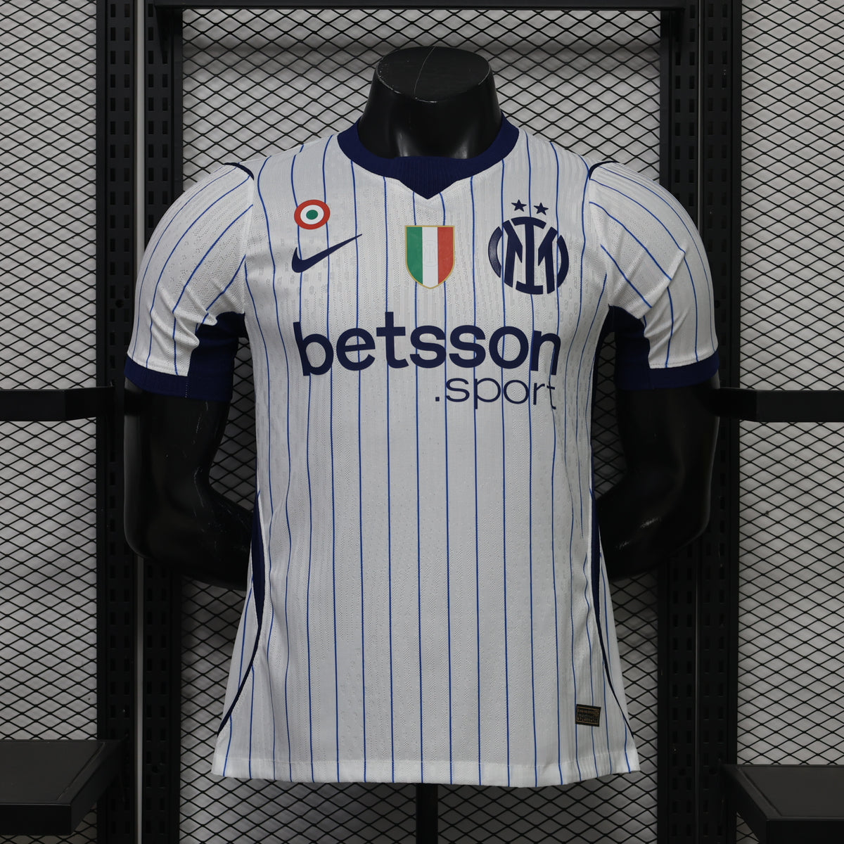 Inter away 2026-2027