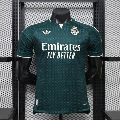 Real Madrid away 2026-2027