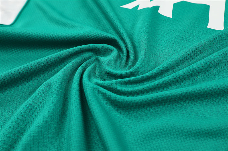 Training kit Liverpool green 25/26