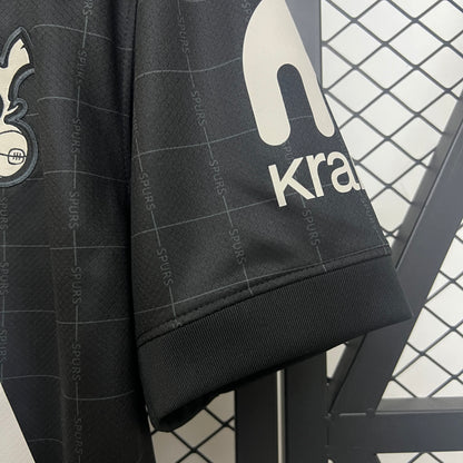 Tottenham Spurs away 2025-2026