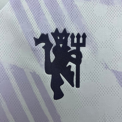 Manchester United away 2025-2026