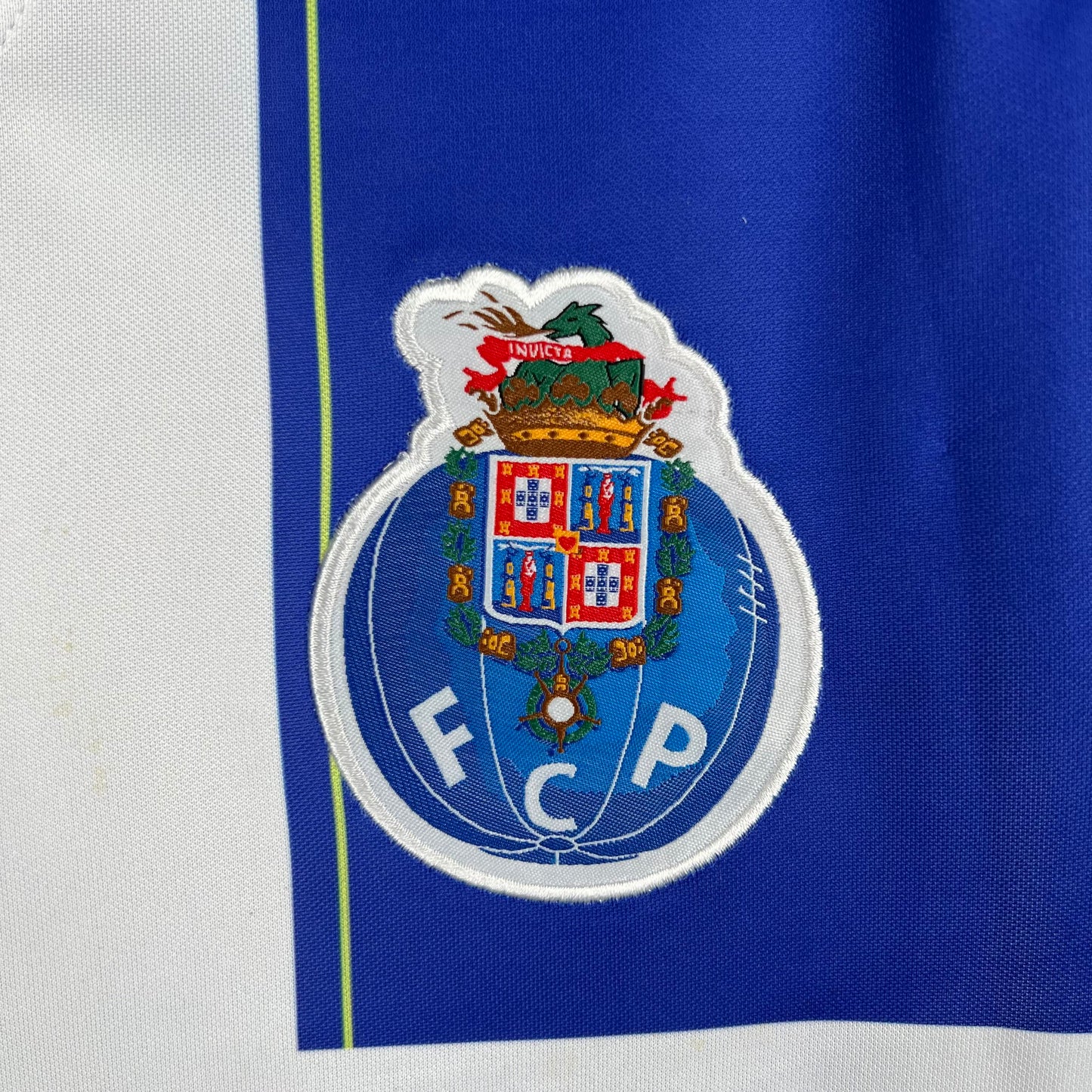 Porto Retró 1998-1999 home