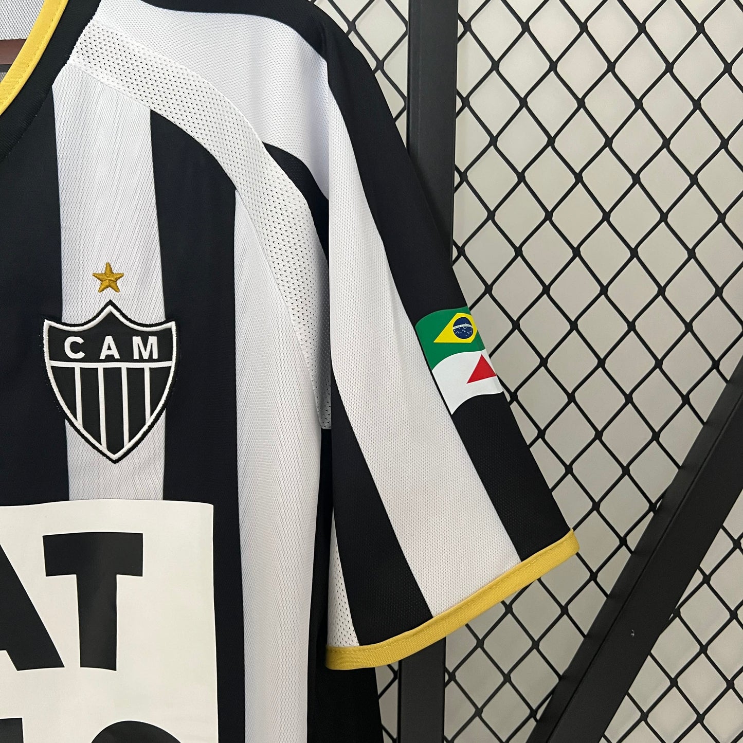 Atletico Mineiro Retró 2003 home