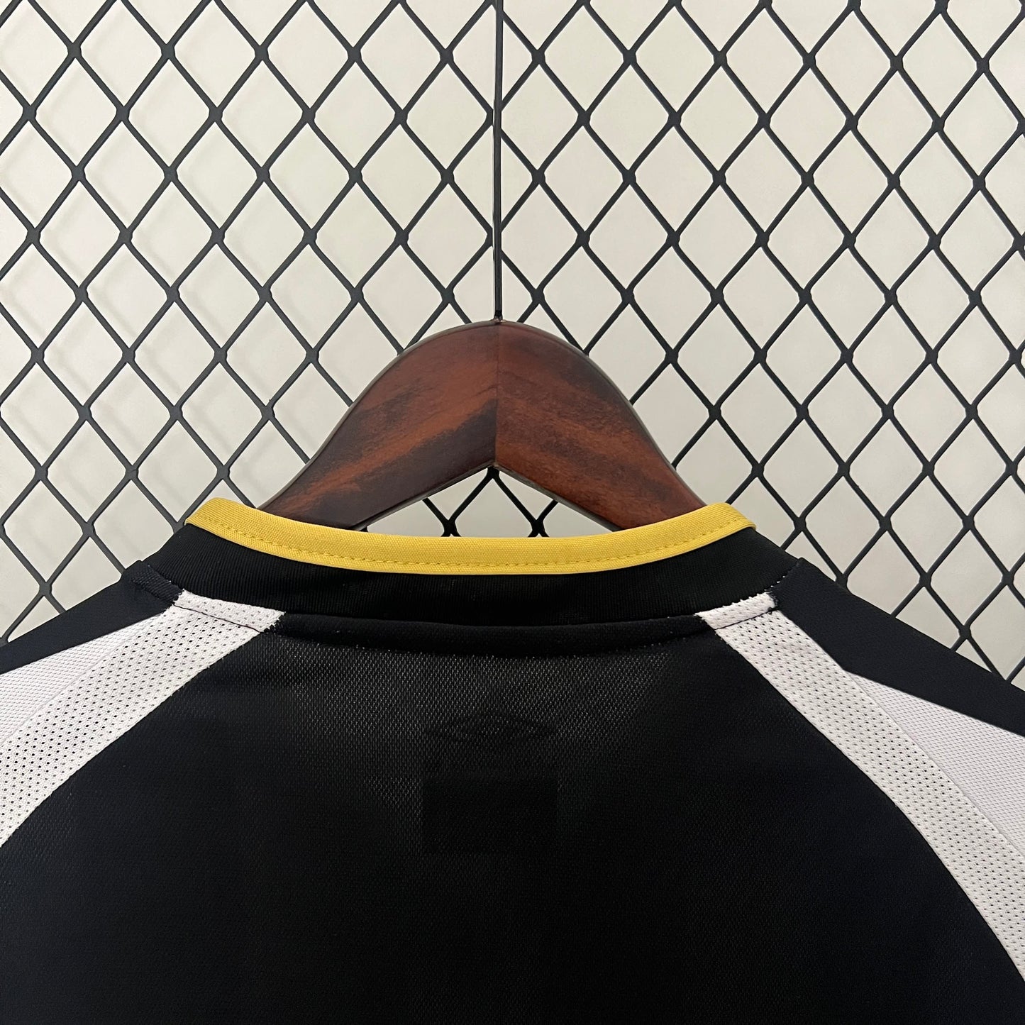 Atletico Mineiro Retró 2003 home