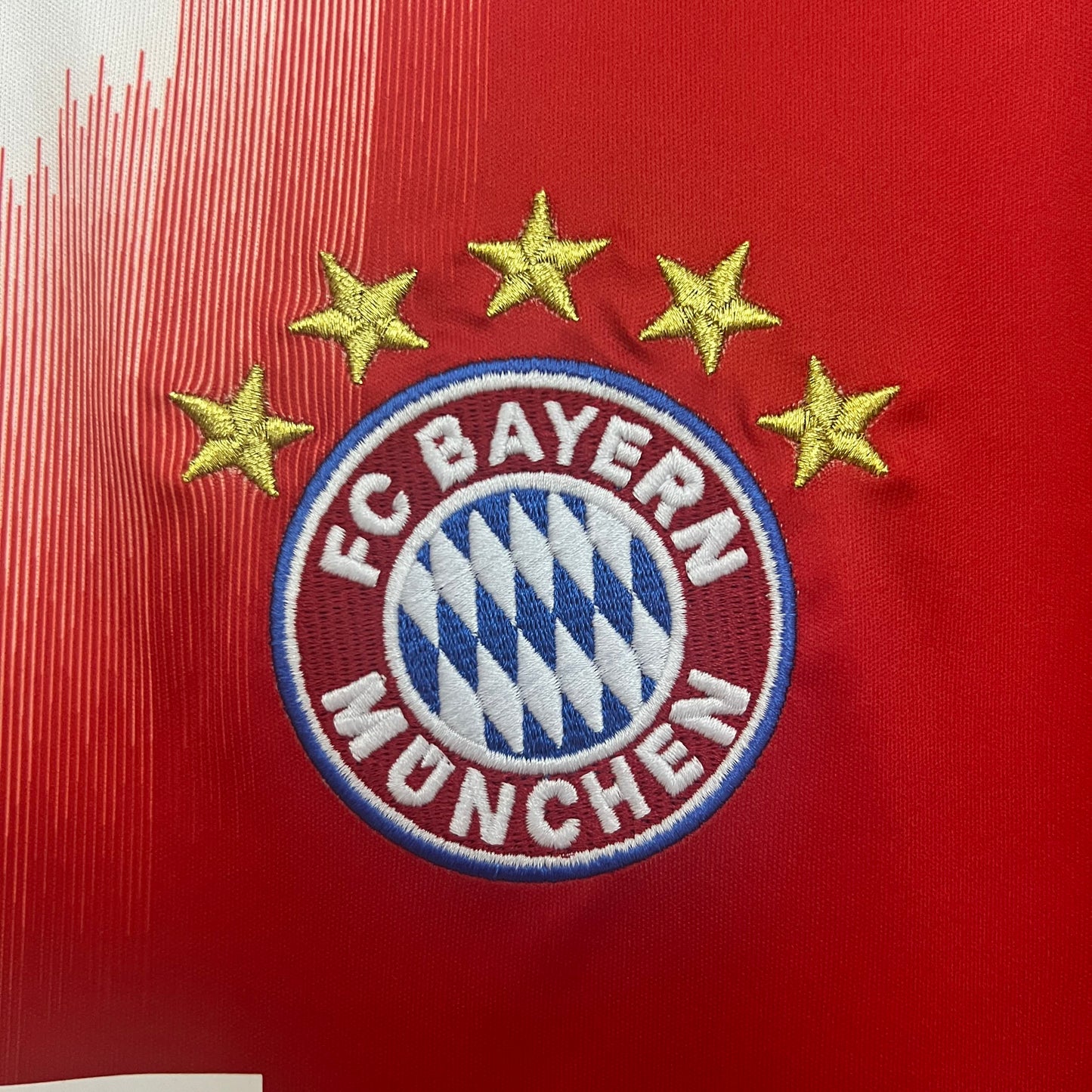 Bayern Munchen home 2025-2026