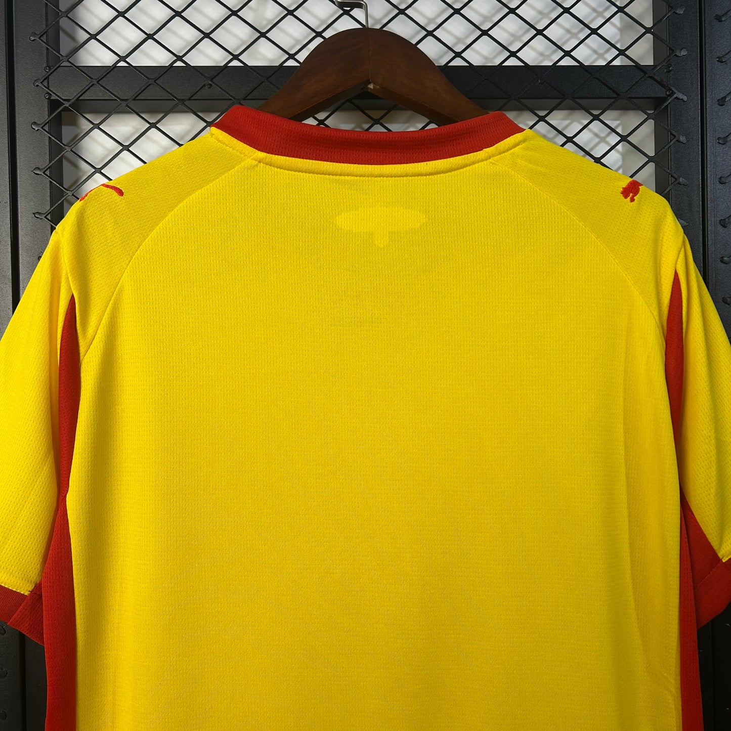 Lens home 2025-2026