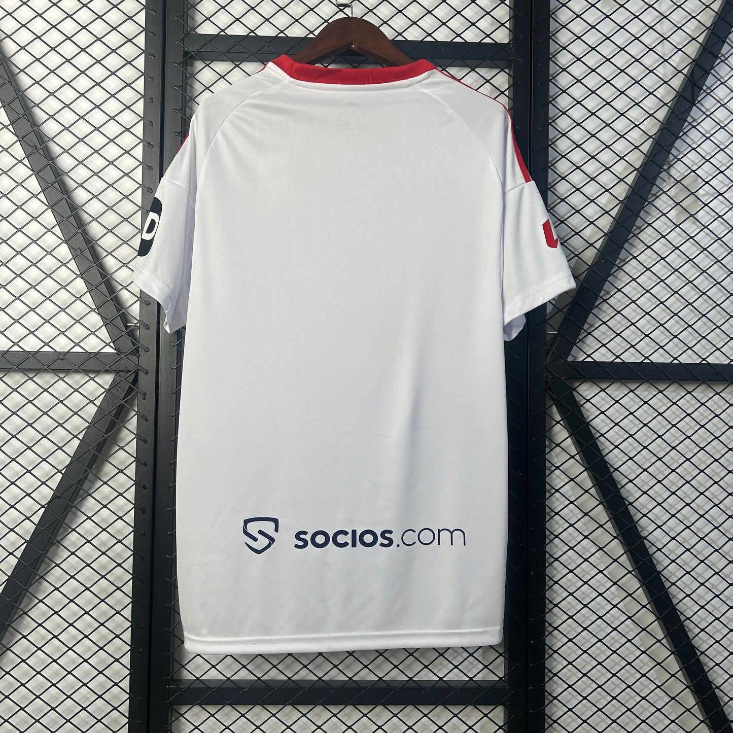 Sevilla home 2025-2026