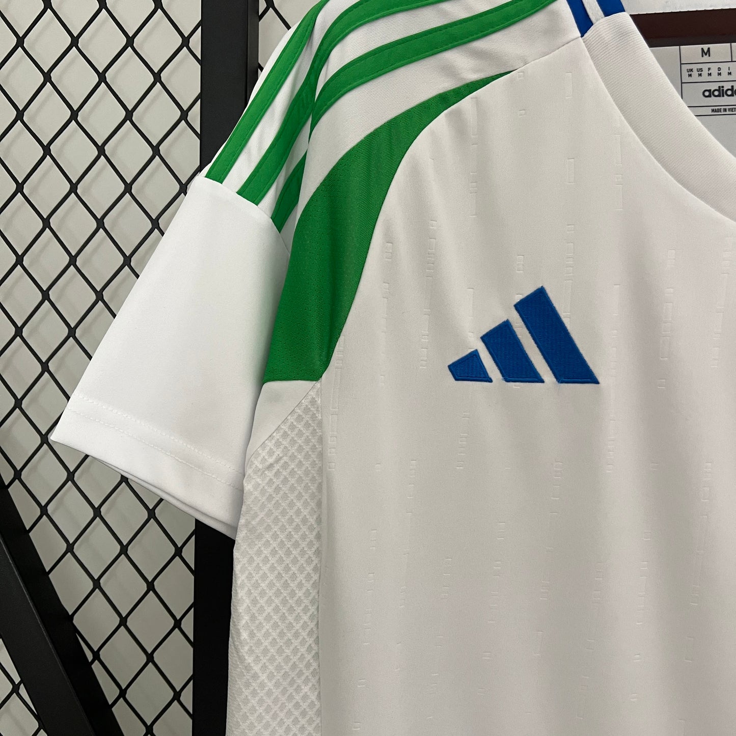 Italy away 2024