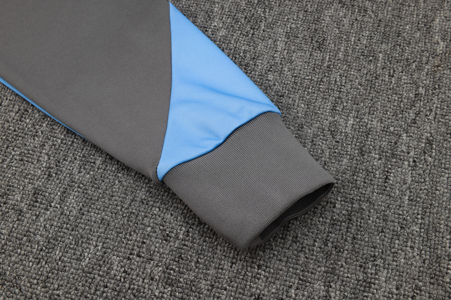 Tracksuit Tottenham grey
