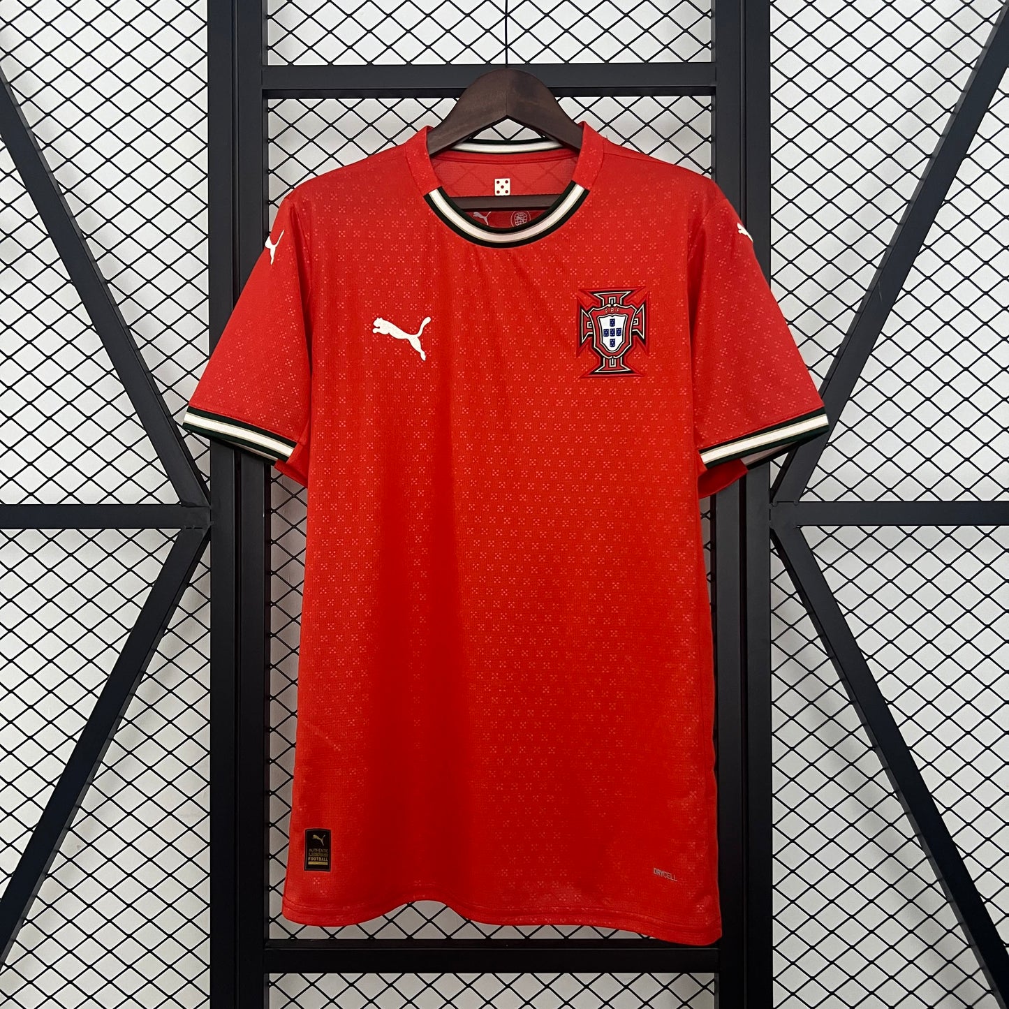 Portugal home 2025