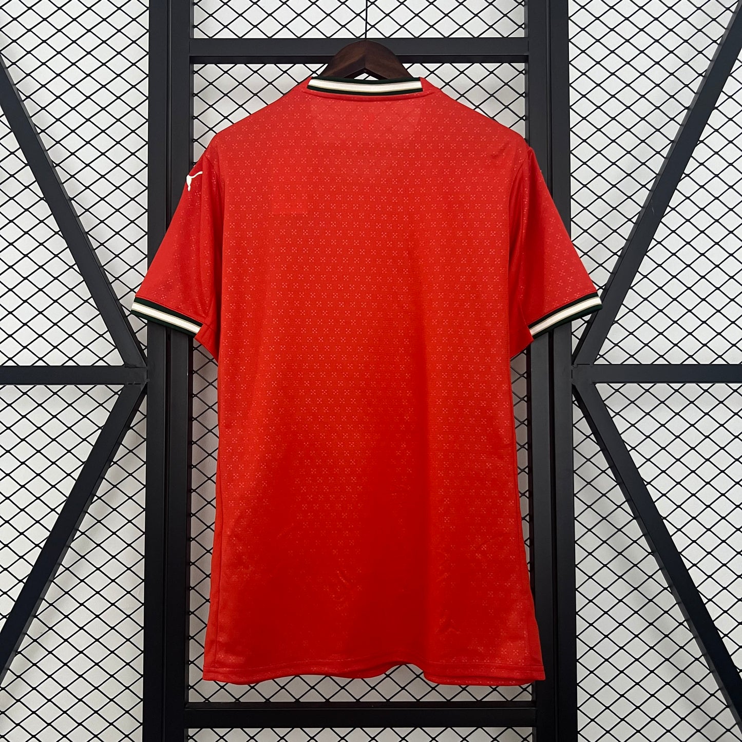 Portugal home 2025
