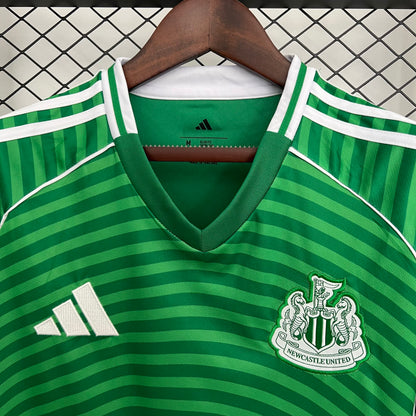Newcastle away 2025-2026