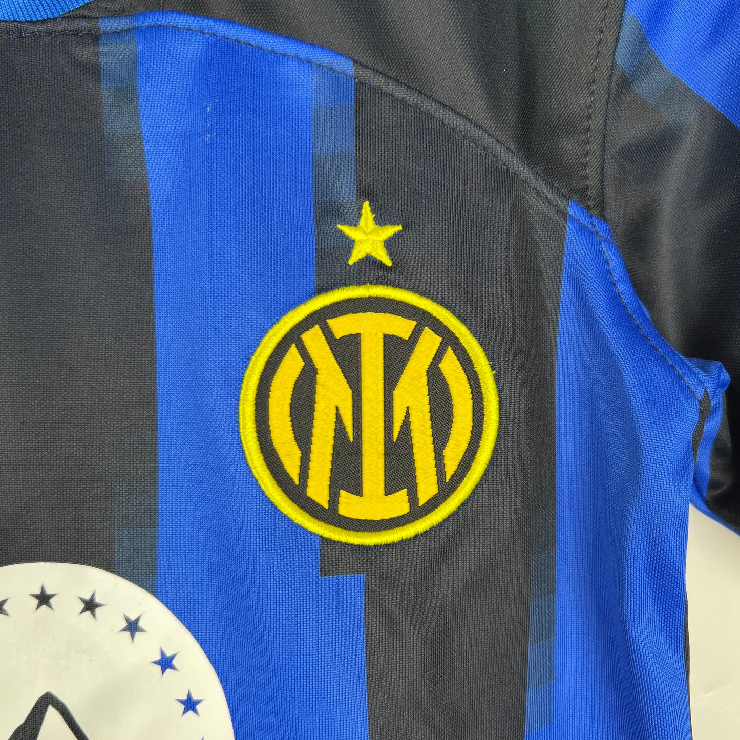 Kids Inter 23/24 Kit
