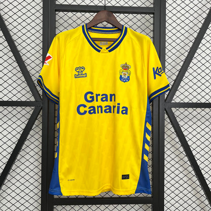 Las Palmas home 2025-2026