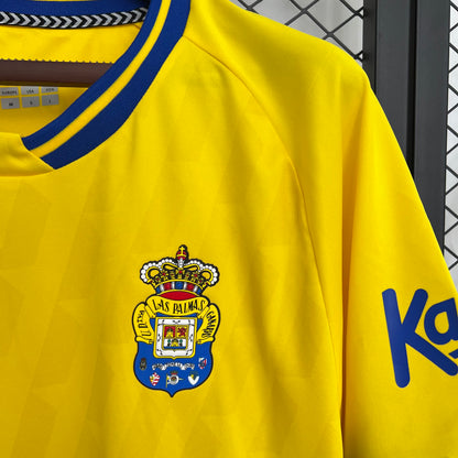 Las Palmas home 2025-2026