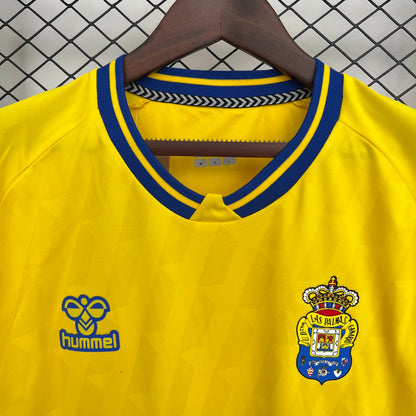 Las Palmas home 2025-2026