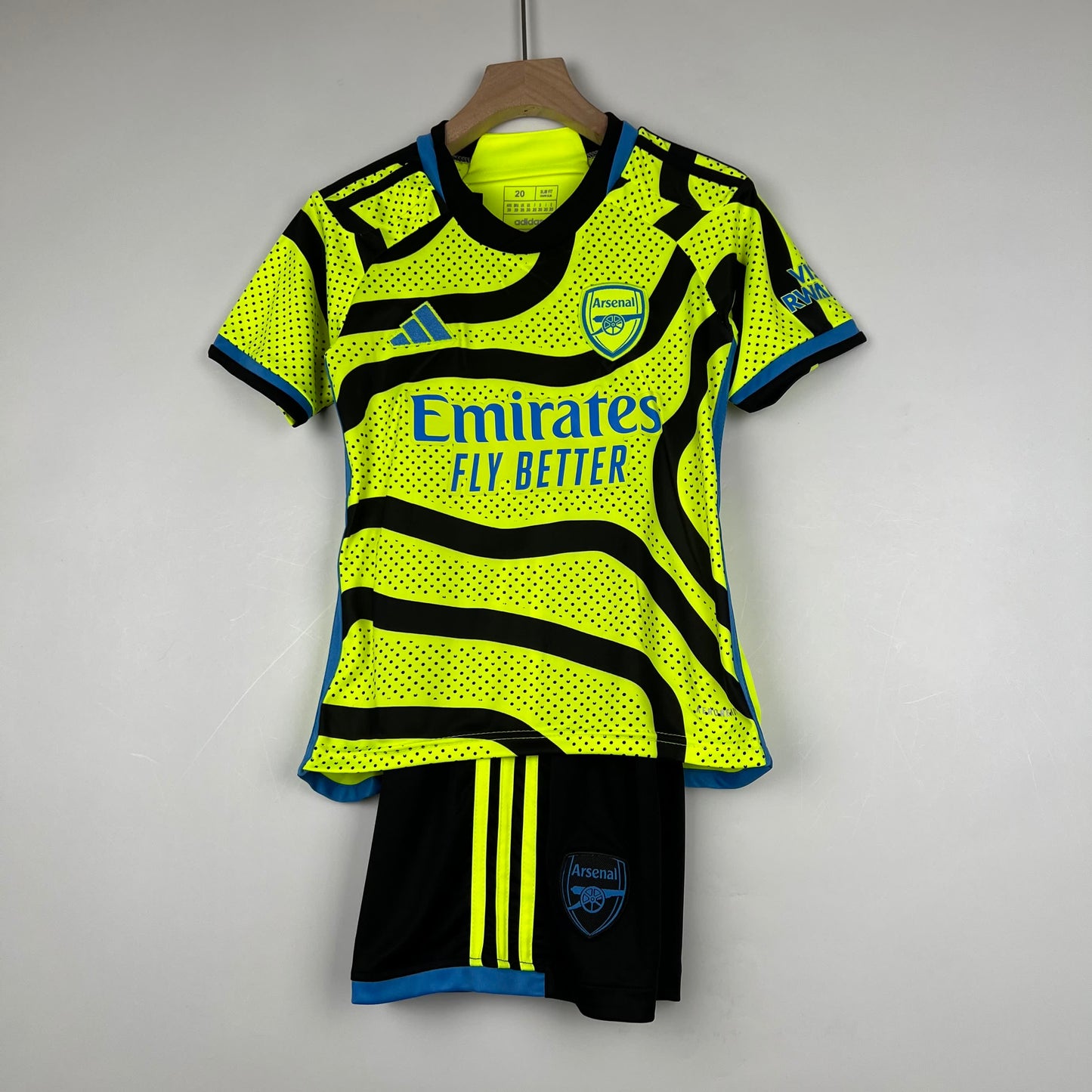 Kids Arsenal 2023-2024 Kit