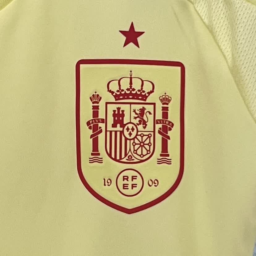 Spain away 2024