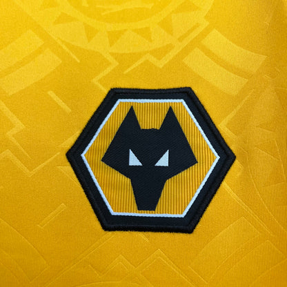 Wolves Home 2025-2026