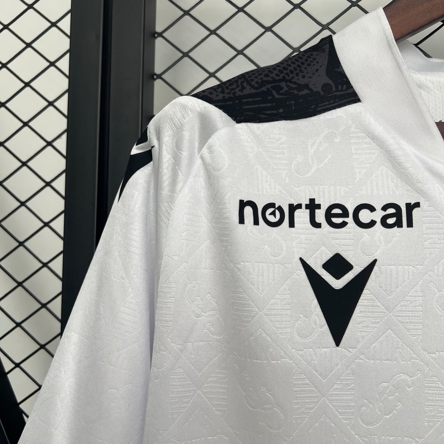 Guimarães Home 2025-2026