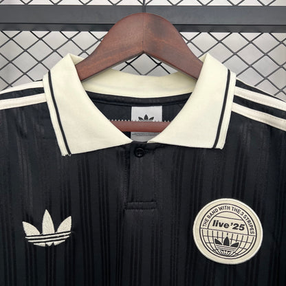 Oasis limited edition black